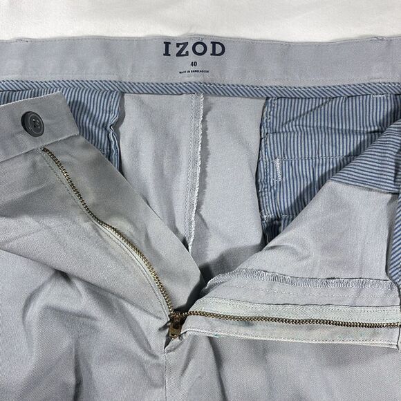 Izod mens grey basic flat front 9" inseam chino shorts - size 40 - Picture 5 of 10